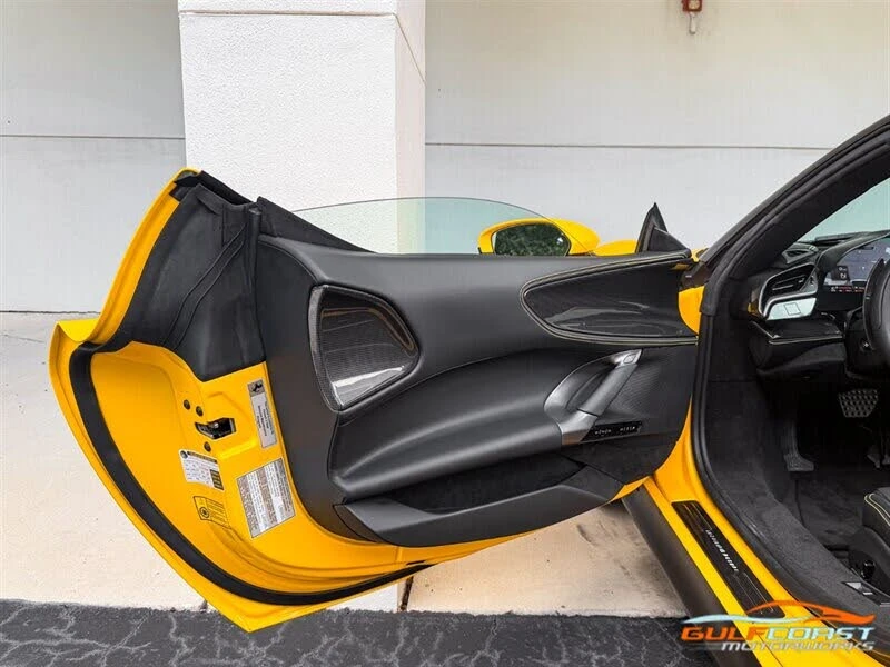 2024 Ferrari SF90 Spider - Image 21 of 31