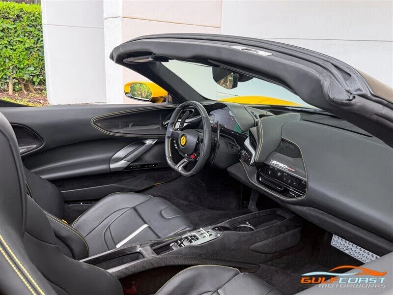 2024 Ferrari SF90 Spider - Image 23 of 31