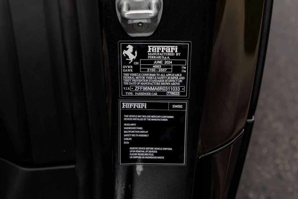 2024 Ferrari SF90 Spider - Image 27 of 31