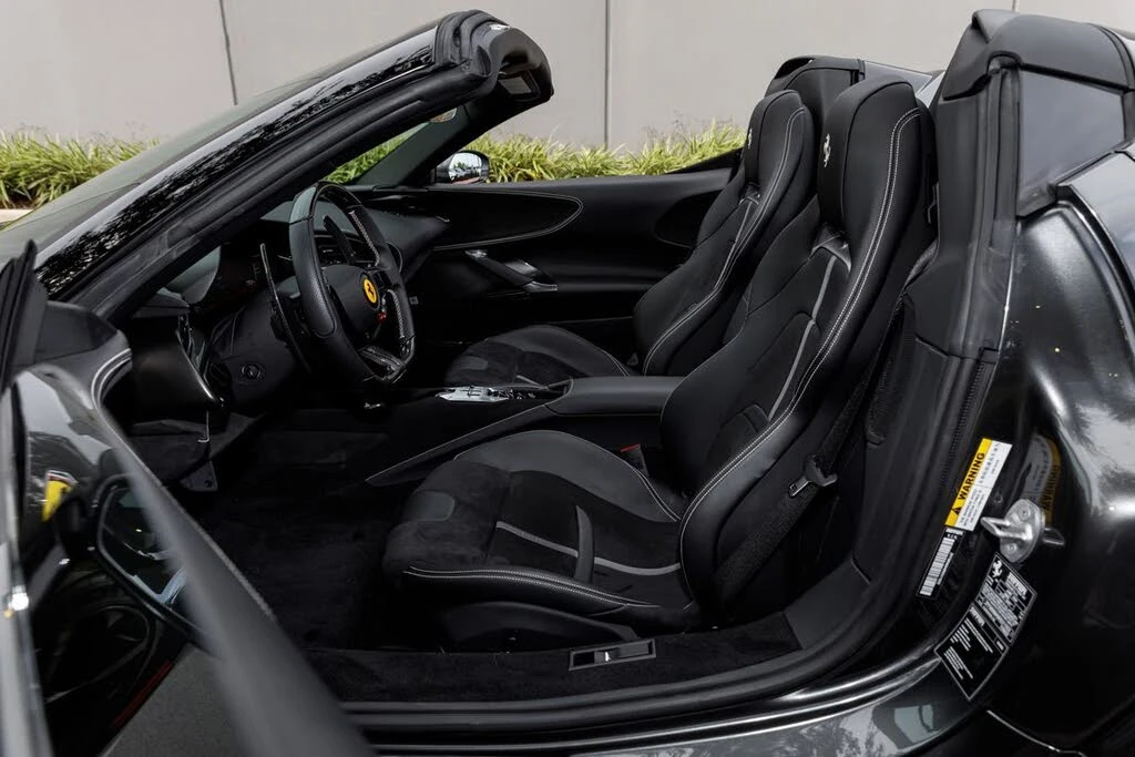 2024 Ferrari SF90 Spider - Image 21 of 31
