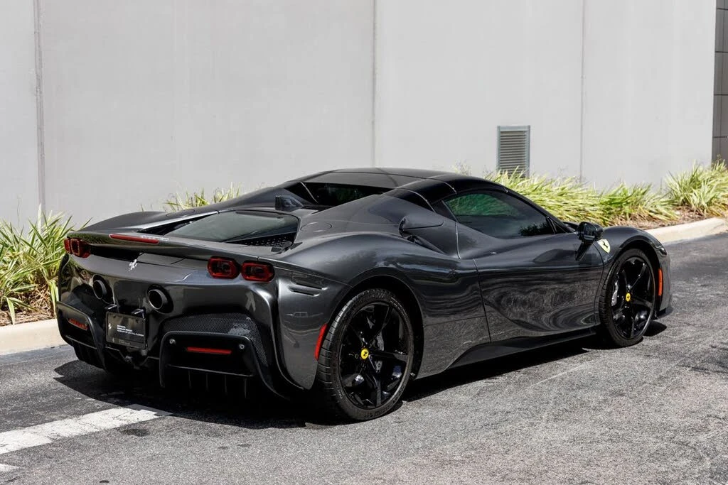 2024 Ferrari SF90 Spider - Image 5 of 31