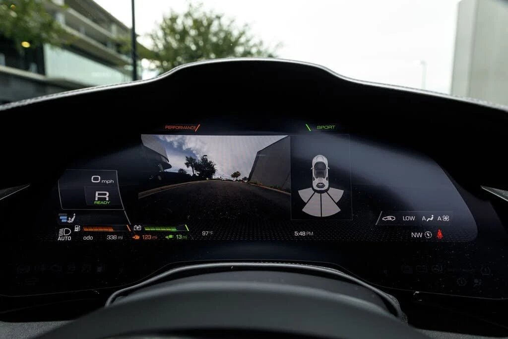 2024 Ferrari SF90 Spider - Image 30 of 31