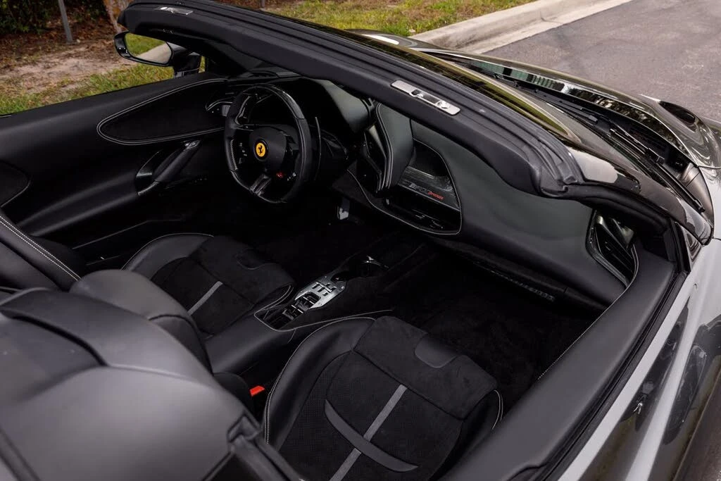 2024 Ferrari SF90 Spider - Image 16 of 31