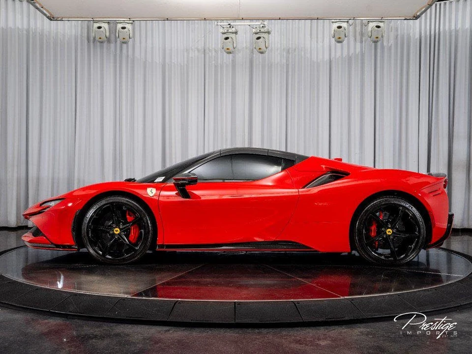 2024 Ferrari SF90 Spider - Image 17 of 31