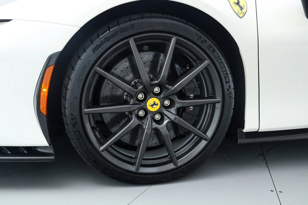 2024 Ferrari SF90 Spider - Image 30 of 31
