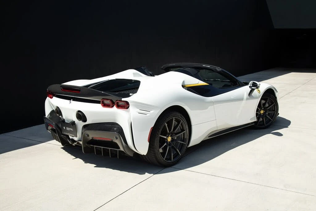 2024 Ferrari SF90 Spider - Image 16 of 31