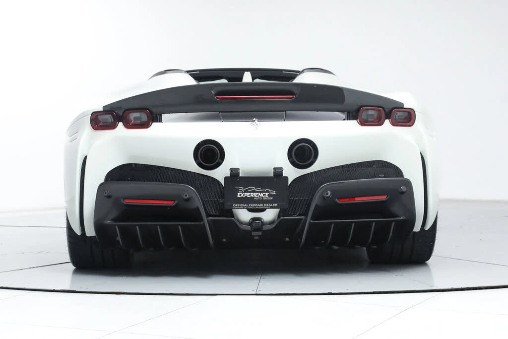 2024 Ferrari SF90 Spider - Image 23 of 31