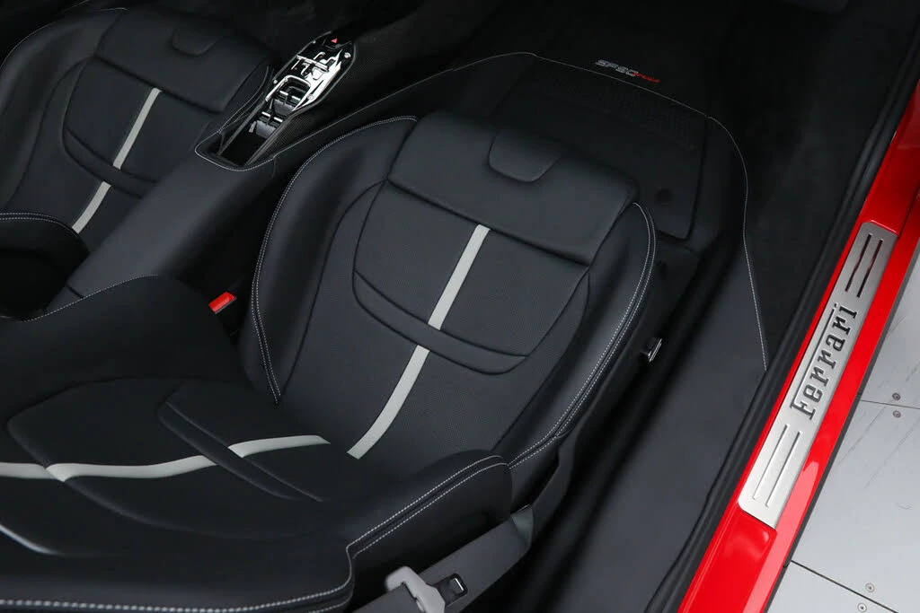 2024 Ferrari SF90 Spider - Image 24 of 31