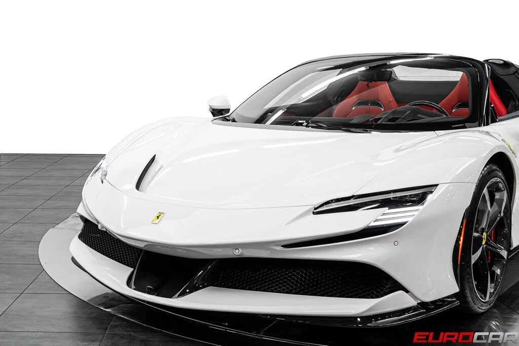 2024 Ferrari SF90 Spider - Image 19 of 31
