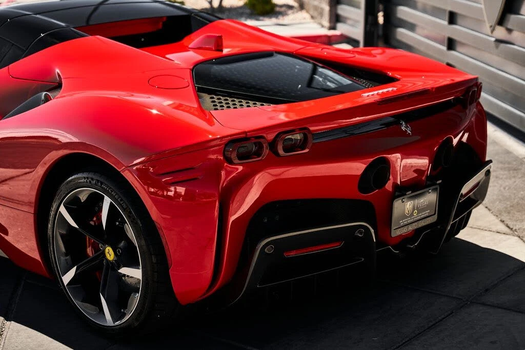 2024 Ferrari SF90 Spider - Image 12 of 31