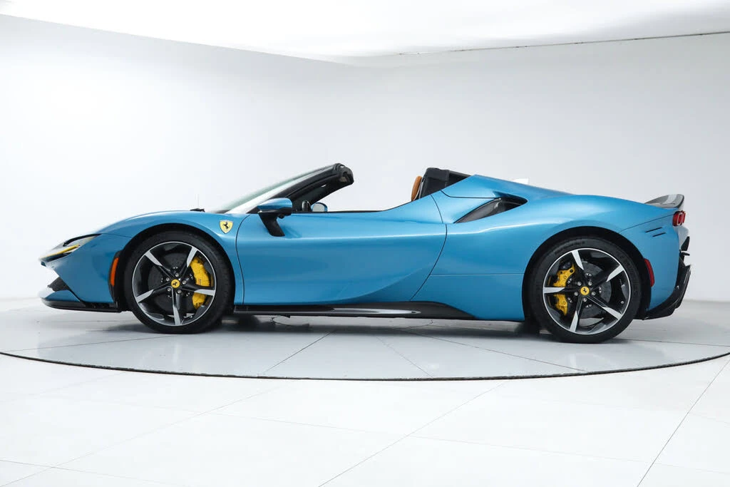 2024 Ferrari SF90 Spider - Image 4 of 31