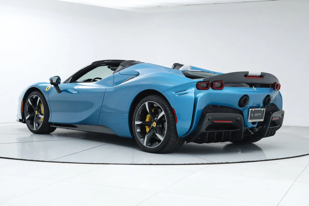 2024 Ferrari SF90 Spider - Image 25 of 31