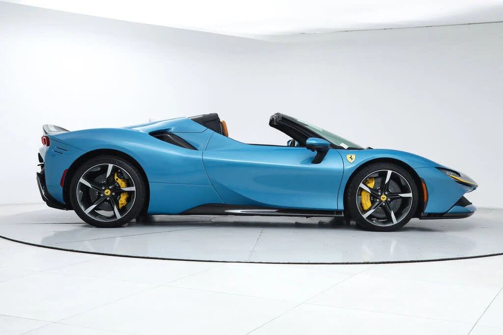 2024 Ferrari SF90 Spider - Image 27 of 31