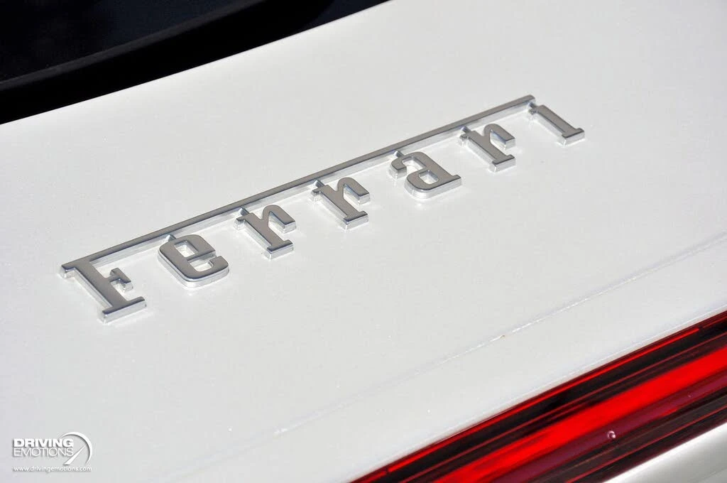 2024 Ferrari SF90 Spider - Image 27 of 31