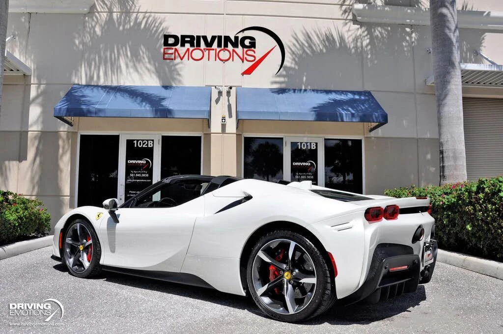 2024 Ferrari SF90 Spider - Image 29 of 31