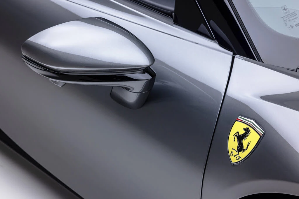 2024 Ferrari SF90 Spider - Image 22 of 31