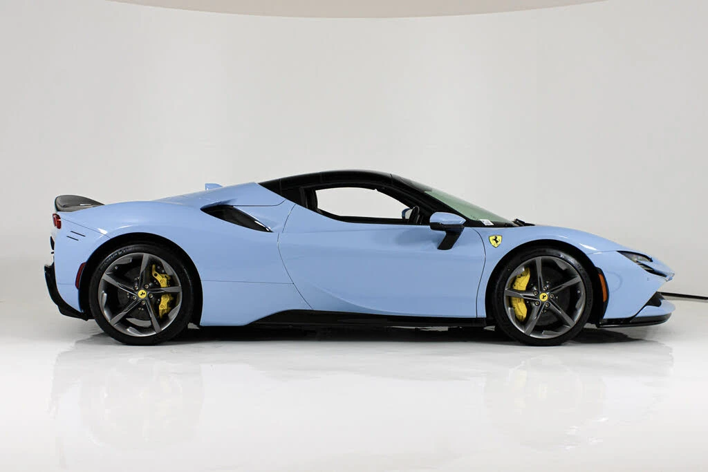 2024 Ferrari SF90 Spider - Image 16 of 31