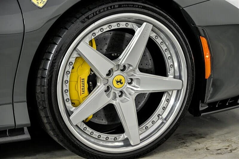 2024 Ferrari SF90 Spider - Image 24 of 31