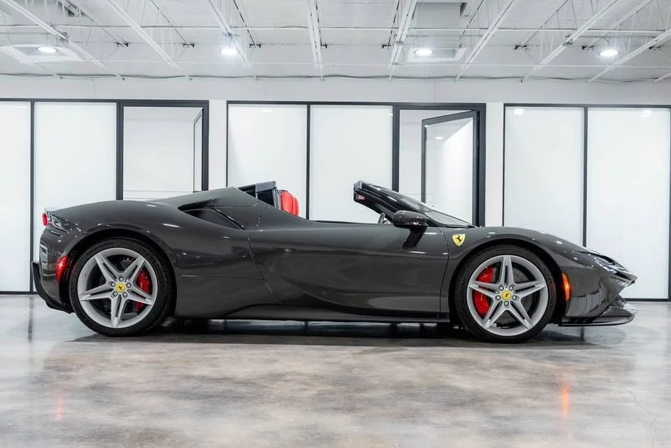 2024 Ferrari SF90 Spider - Image 4 of 15