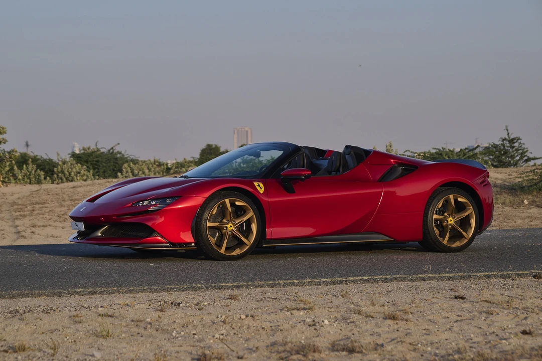 2024 Ferrari SF90 Spider - Image 24 of 31