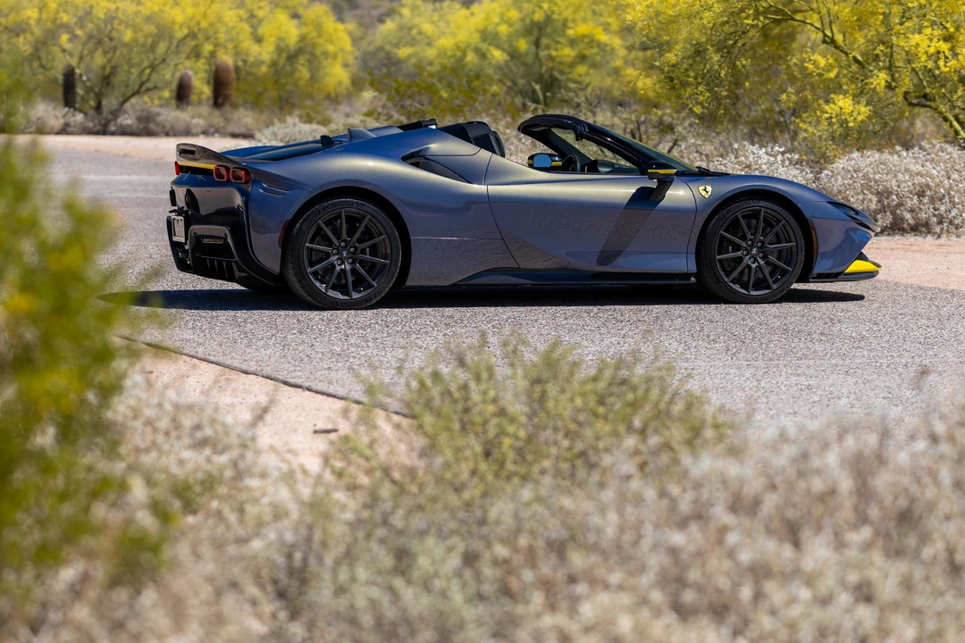 2024 Ferrari SF90 Spider - Image 30 of 31