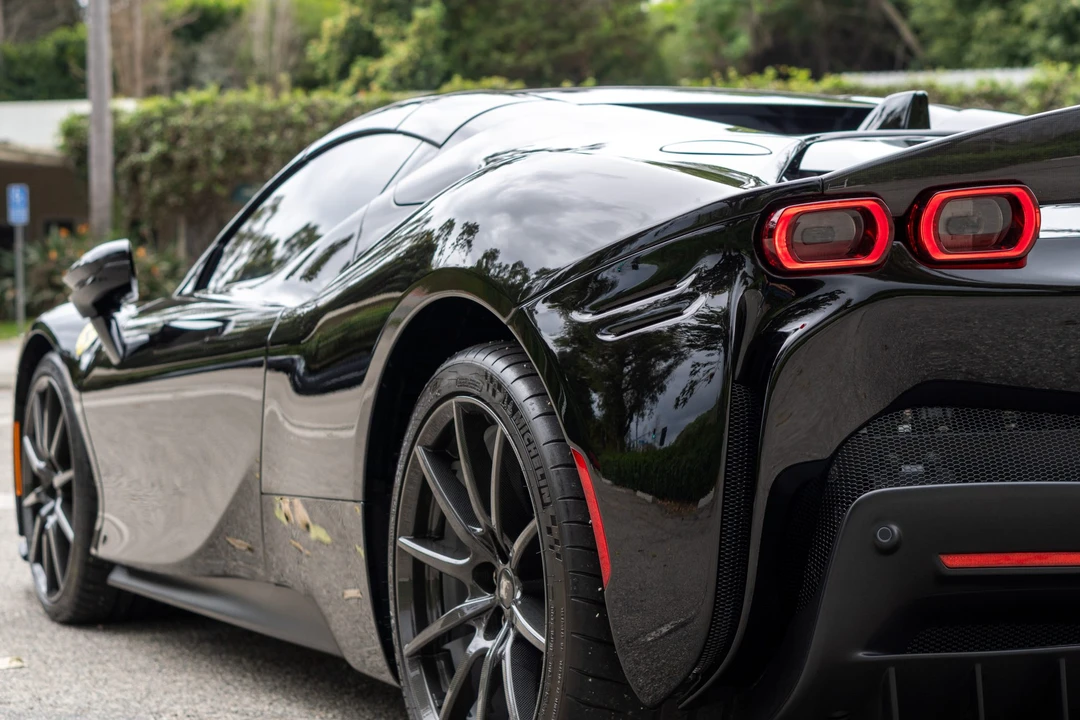 2024 Ferrari SF90 Spider - Image 29 of 31