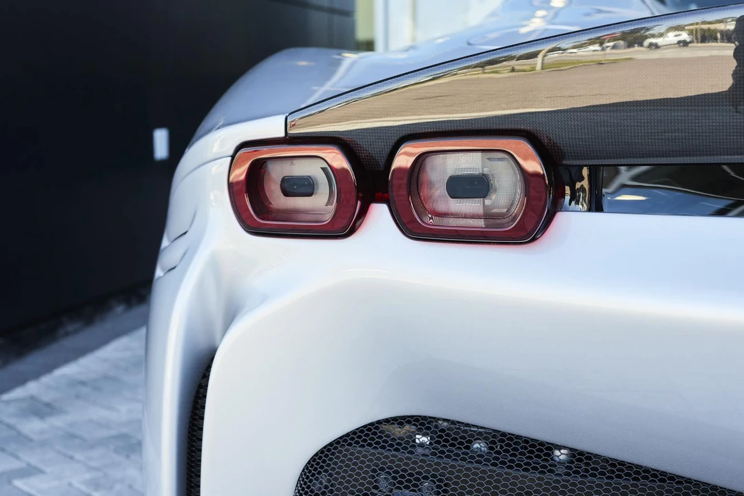 2024 Ferrari SF90 Spider - Image 13 of 31