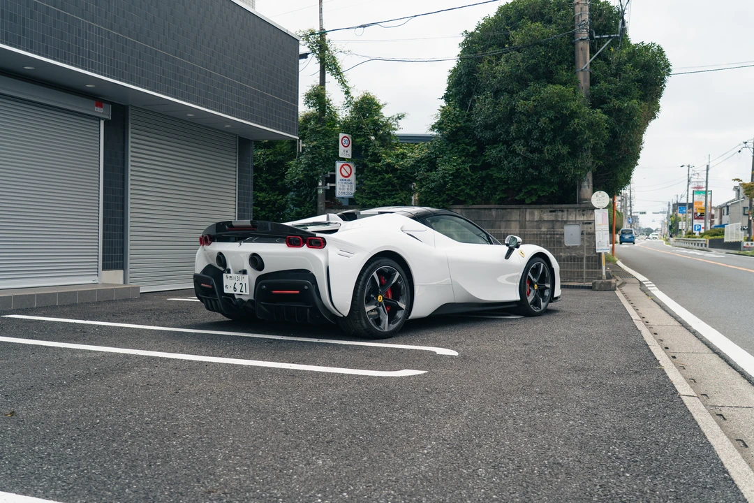 2024 Ferrari SF90 Spider - Image 7 of 31