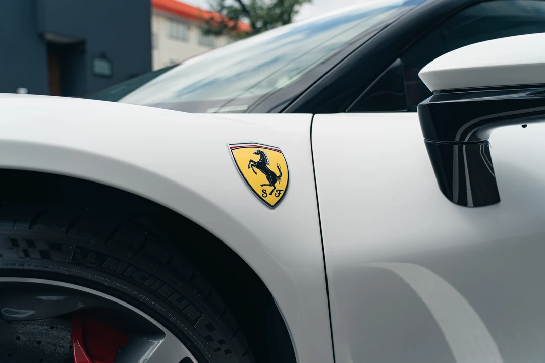 2024 Ferrari SF90 Spider - Image 22 of 31