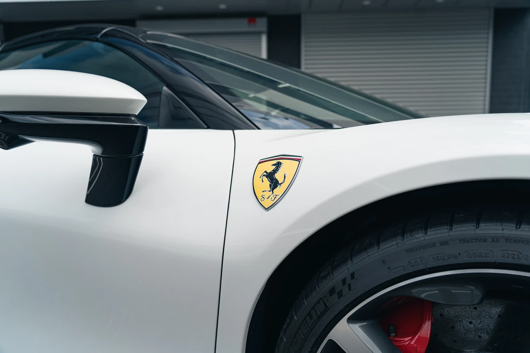 2024 Ferrari SF90 Spider - Image 28 of 31
