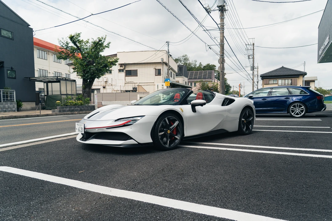 2024 Ferrari SF90 Spider - Image 11 of 31