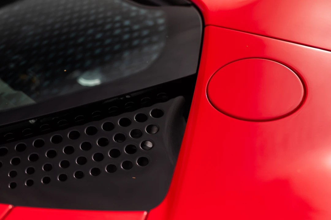 2024 Ferrari SF90 Spider - Image 19 of 31