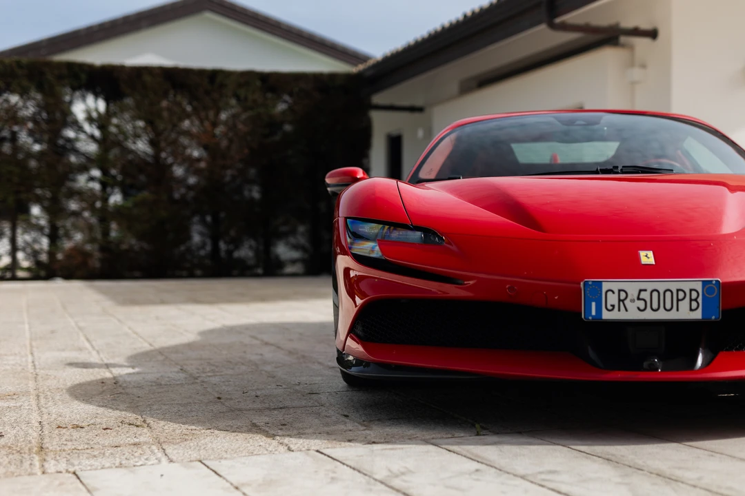 2024 Ferrari SF90 Spider - Image 23 of 31