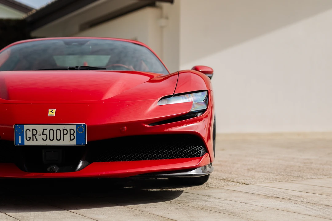 2024 Ferrari SF90 Spider - Image 24 of 31