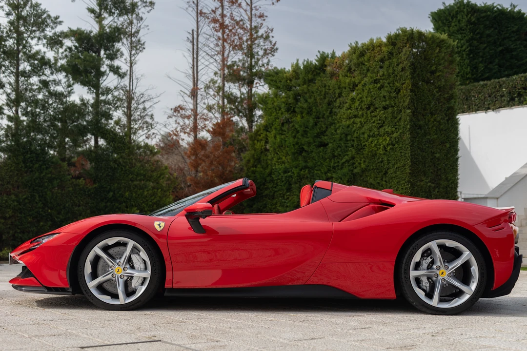 2024 Ferrari SF90 Spider - Image 3 of 31