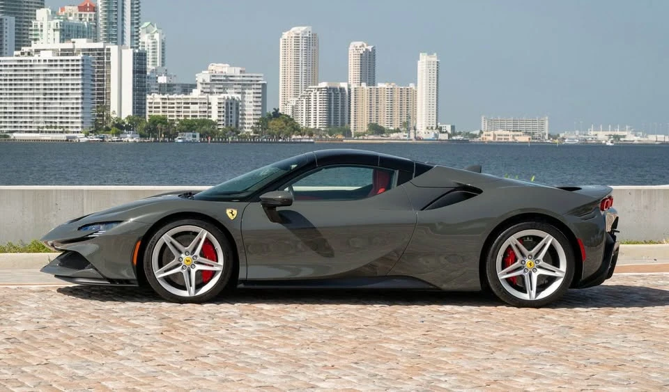 2024 Ferrari SF90 Spider - Image 5 of 9