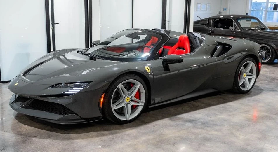 2024 Ferrari SF90 Spider - Image 9 of 18