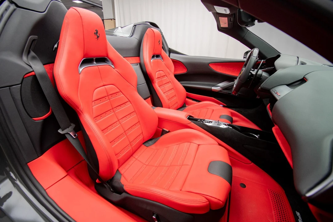 2024 Ferrari SF90 Spider - Image 19 of 31