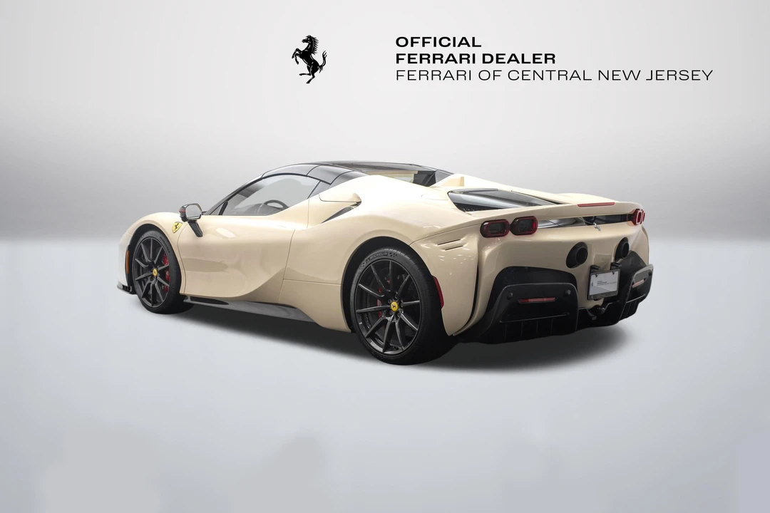 2024 Ferrari SF90 Spider - Image 14 of 31