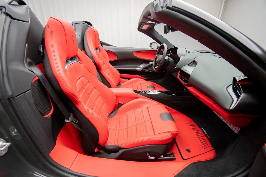 2024 Ferrari SF90 Spider - Image 20 of 31