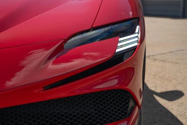2024 Ferrari SF90 Spider - Image 17 of 31