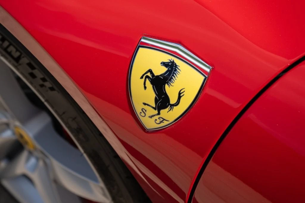 2024 Ferrari SF90 Spider - Image 19 of 31