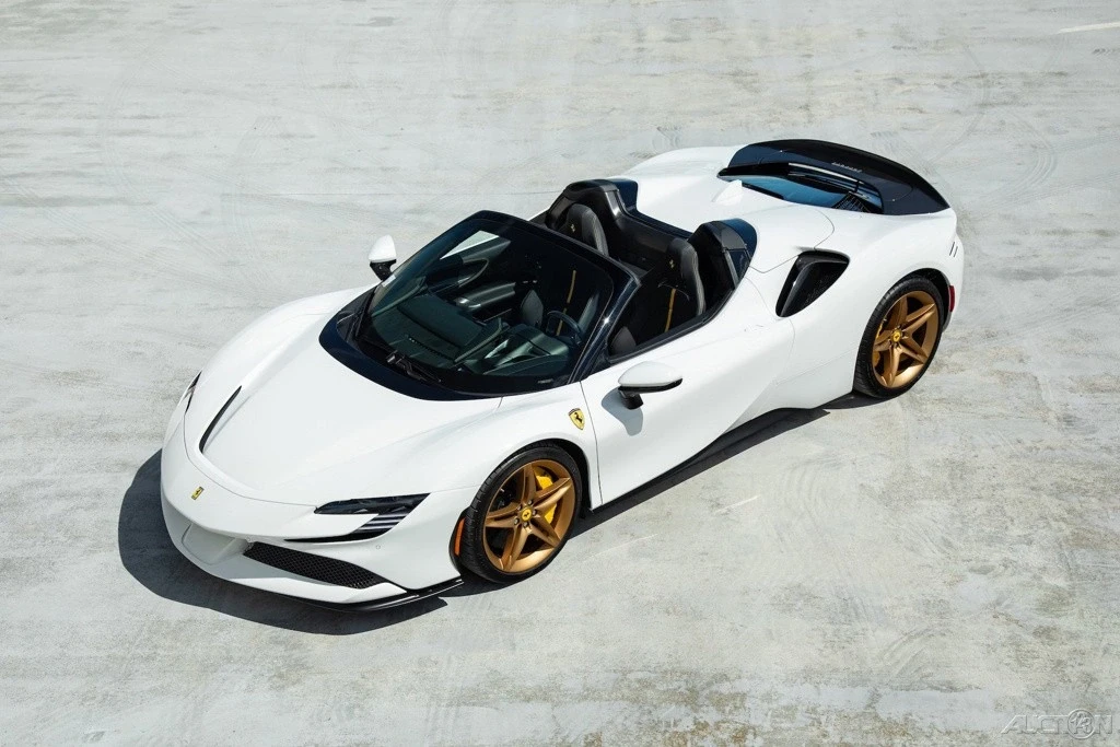 2024 Ferrari SF90 Spider - Image 16 of 21
