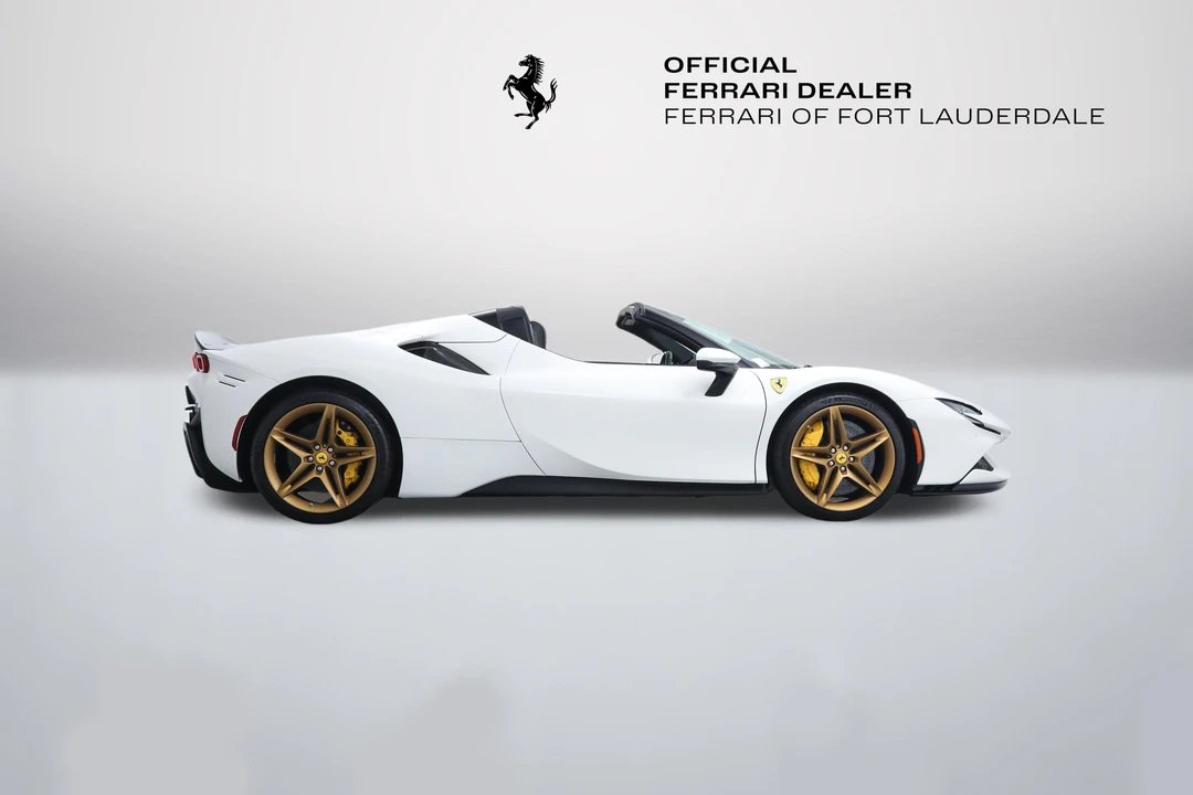 2024 Ferrari SF90 Spider - Image 10 of 31
