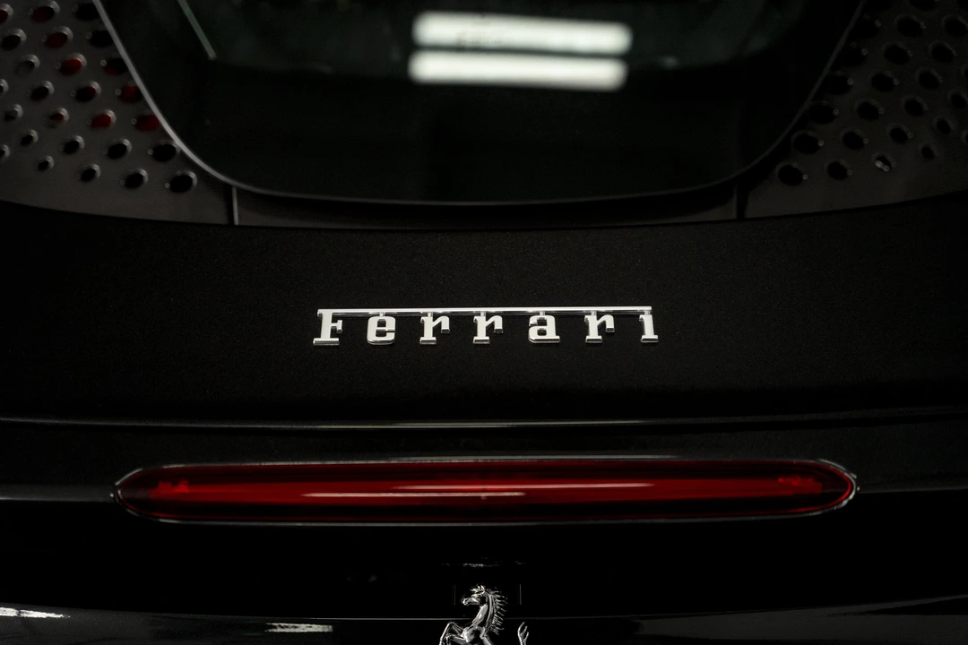 2024 Ferrari SF90 Spider - Image 24 of 31