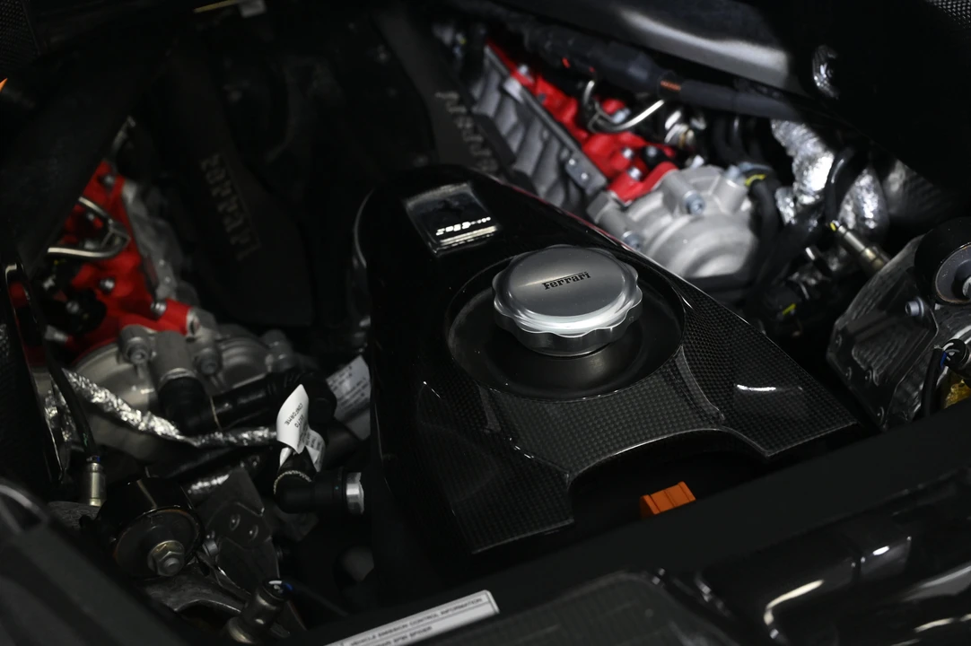 2024 Ferrari SF90 Spider - Image 29 of 31