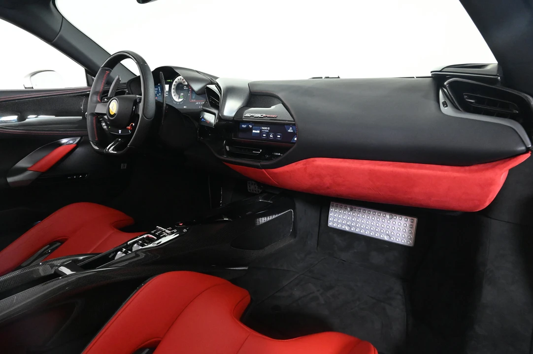 2024 Ferrari SF90 Spider - Image 18 of 31