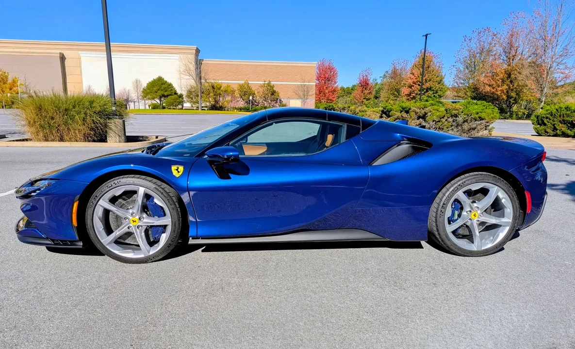 2024 Ferrari SF90 Spider - Image 5 of 6