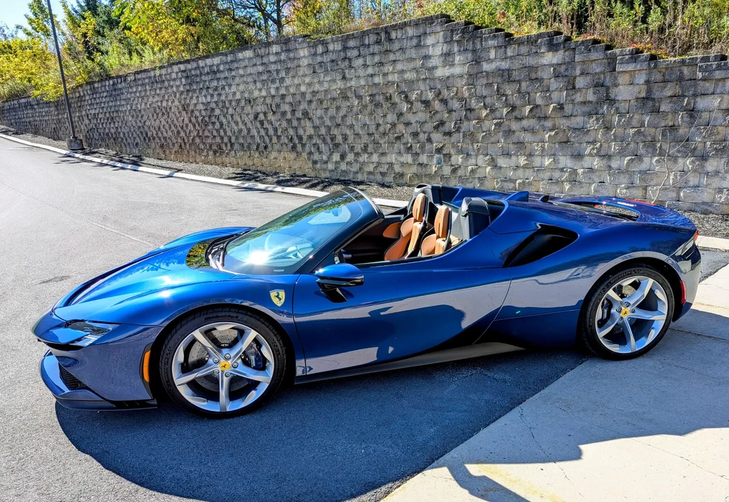 2024 Ferrari SF90 Spider - Image 4 of 6