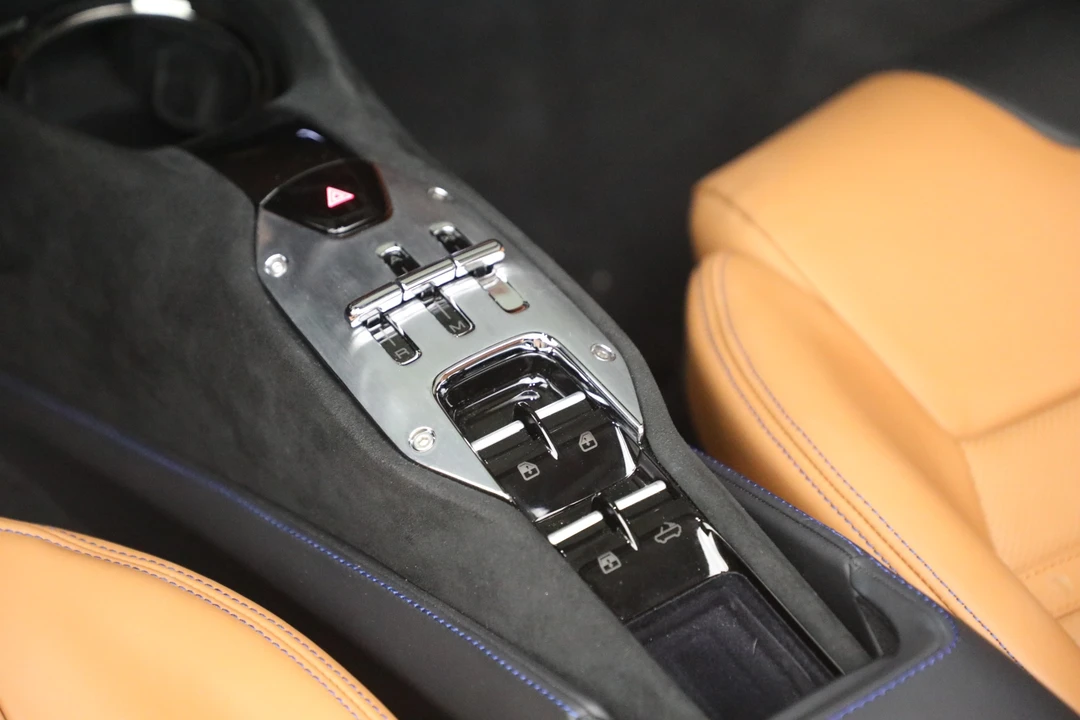 2024 Ferrari SF90 Spider - Image 21 of 31